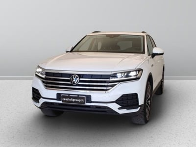 Volkswagen Touareg 3.0 V6 tdi scr Elegance 231cv auto del 2021 usata a San Benedetto del Tronto