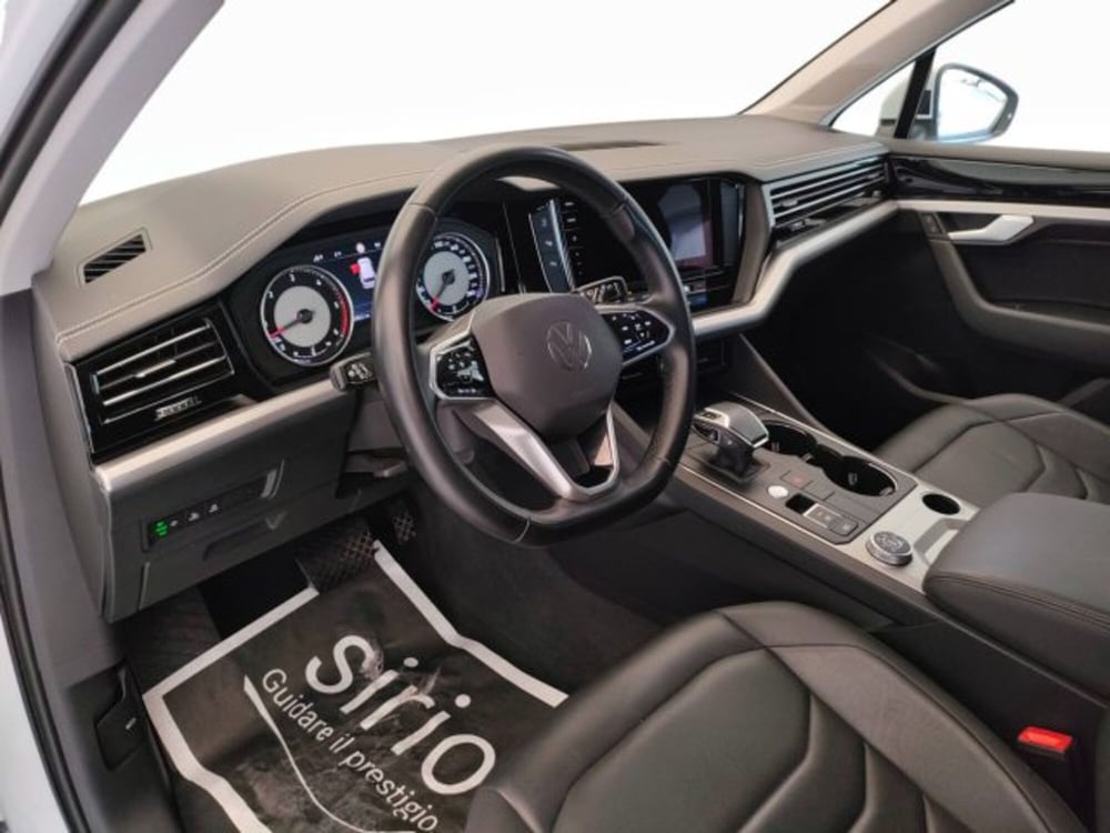Volkswagen Touareg usata a Ascoli Piceno (15)