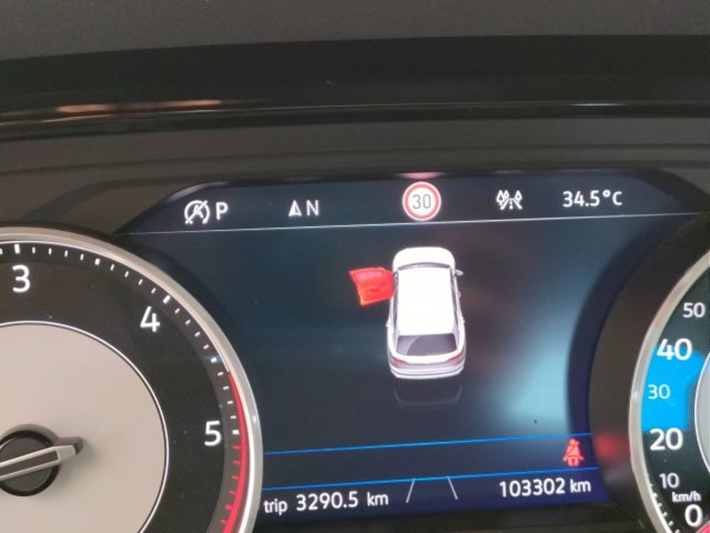Volkswagen Touareg usata a Ascoli Piceno (17)