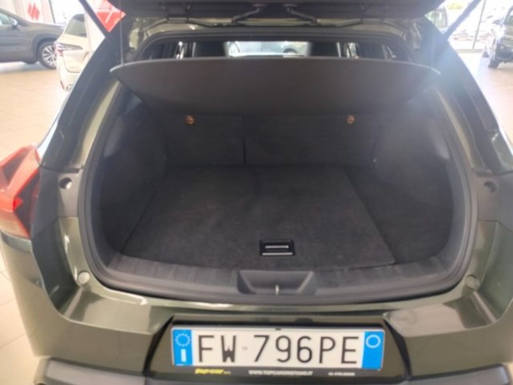 Lexus UX usata a Oristano (14)