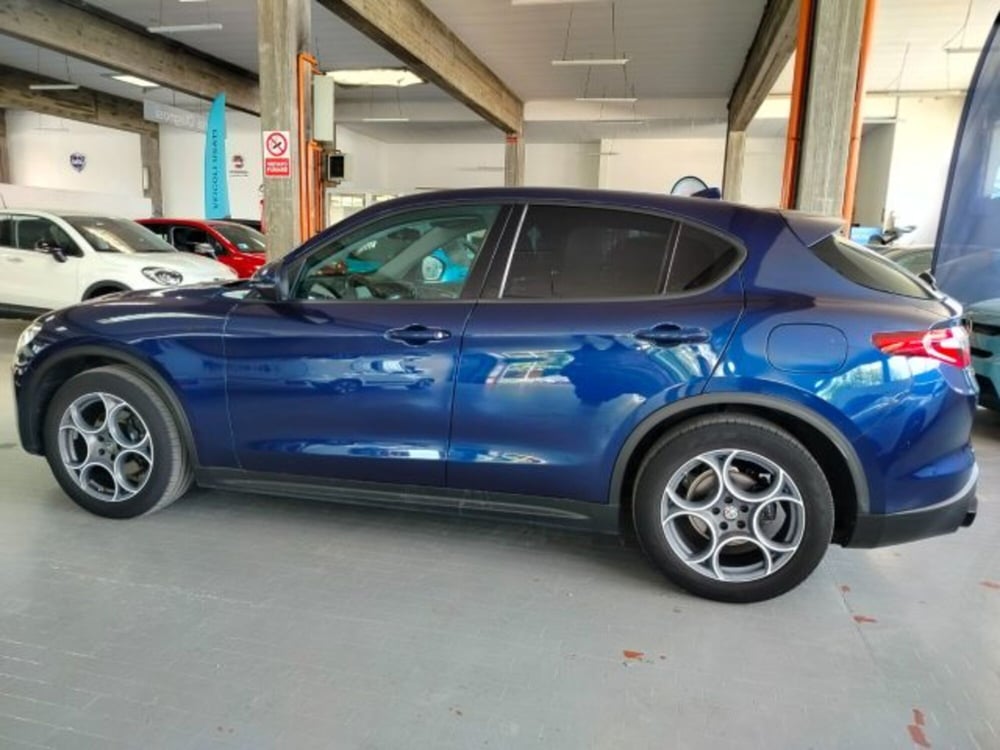 Alfa Romeo Stelvio usata a Forlì-Cesena (12)