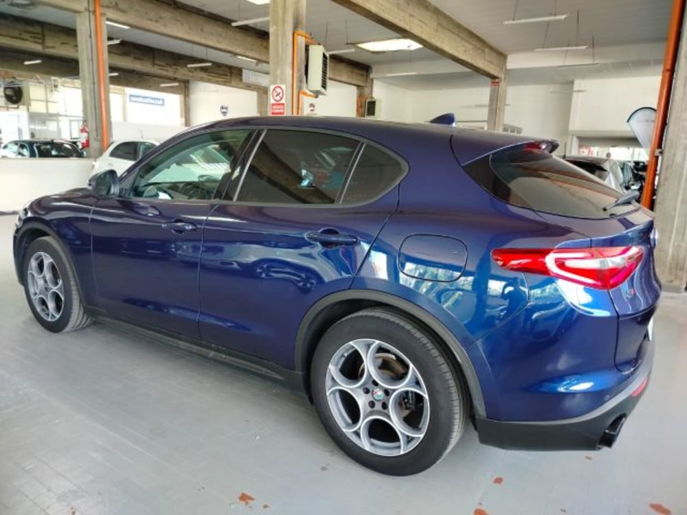 Alfa Romeo Stelvio usata a Forlì-Cesena (17)