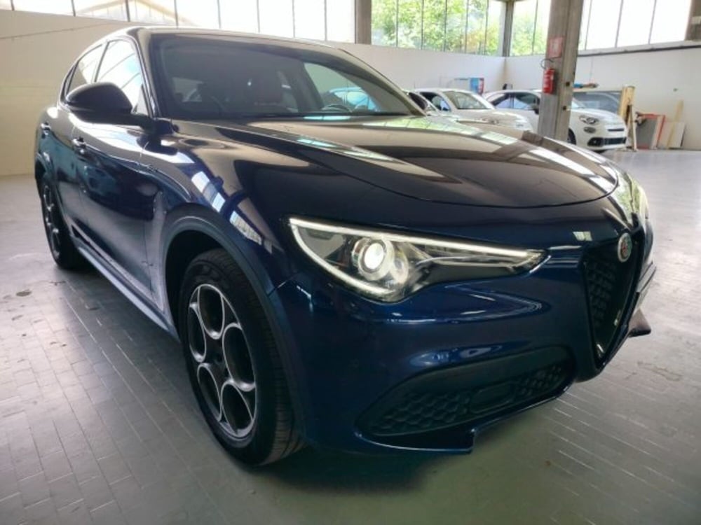 Alfa Romeo Stelvio usata a Forlì-Cesena (3)