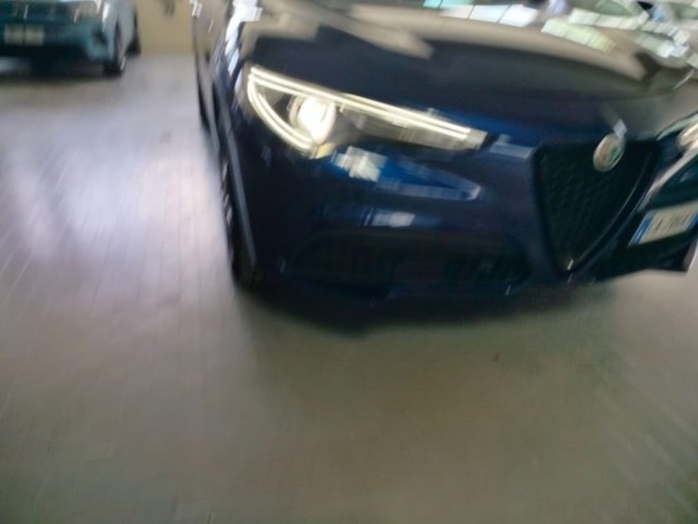 Alfa Romeo Stelvio usata a Forlì-Cesena (5)