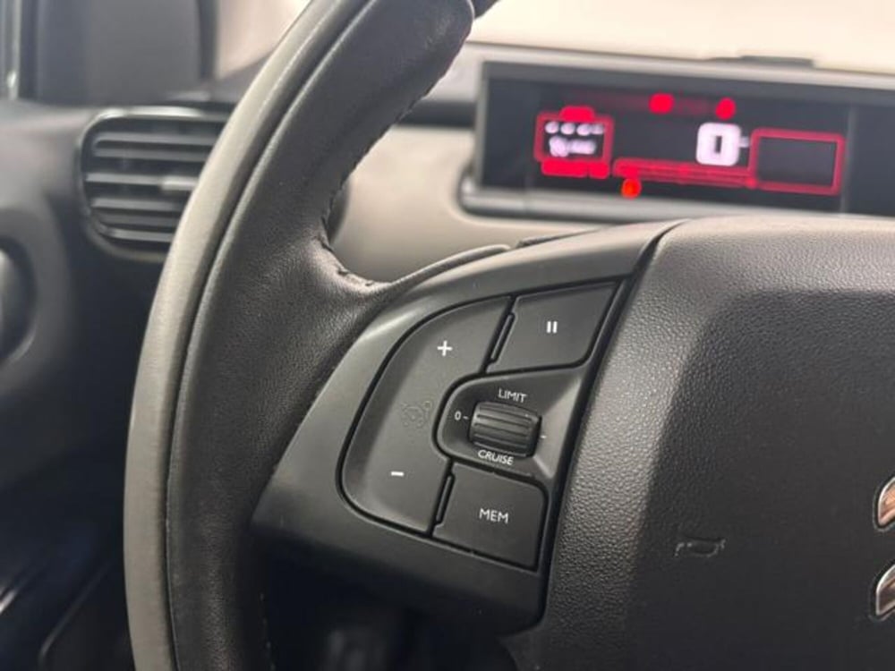 Citroen C4 Cactus usata a Como (11)