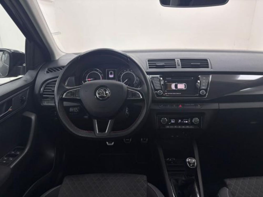 Skoda Fabia usata a Como (11)