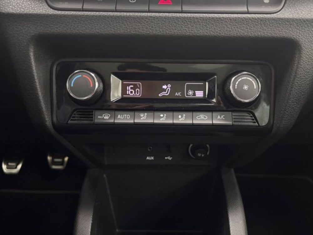 Skoda Fabia usata a Como (19)