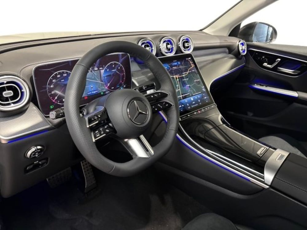 Mercedes-Benz GLC nuova a Bologna (11)