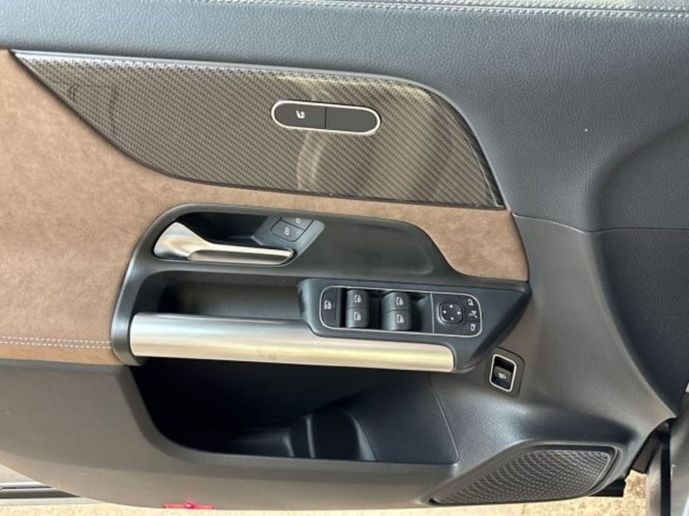 Mercedes-Benz GLA SUV nuova a Bologna (10)