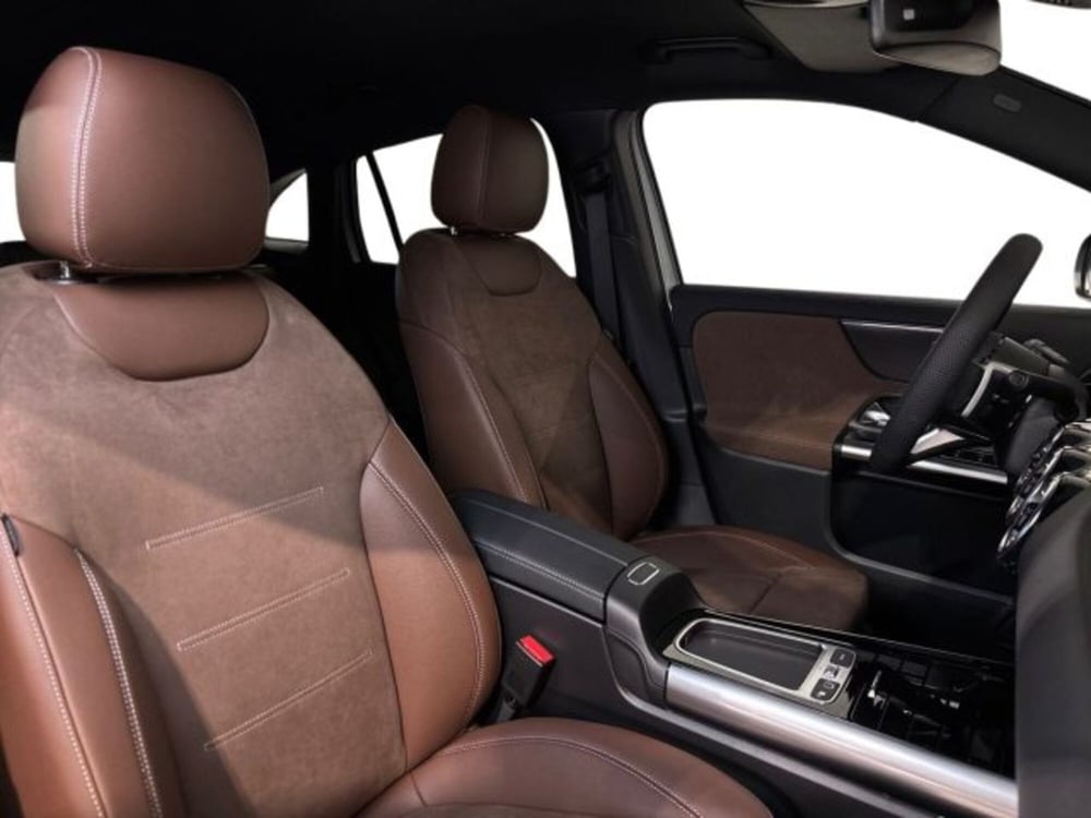 Mercedes-Benz GLA SUV nuova a Bologna (16)