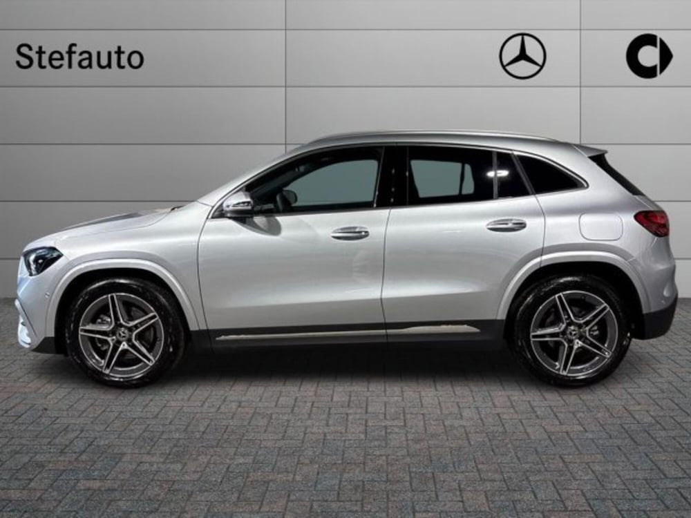 Mercedes-Benz GLA SUV nuova a Bologna (3)