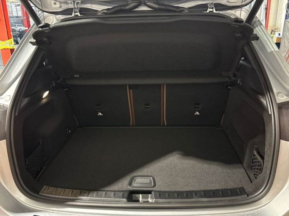 Mercedes-Benz GLA SUV nuova a Bologna (7)
