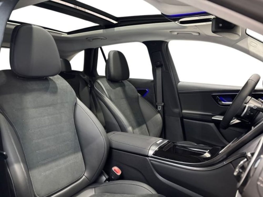 Mercedes-Benz GLC nuova a Bologna (16)