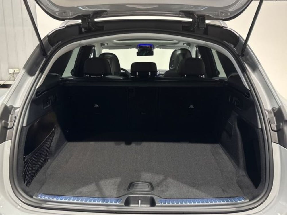 Mercedes-Benz GLC nuova a Bologna (7)