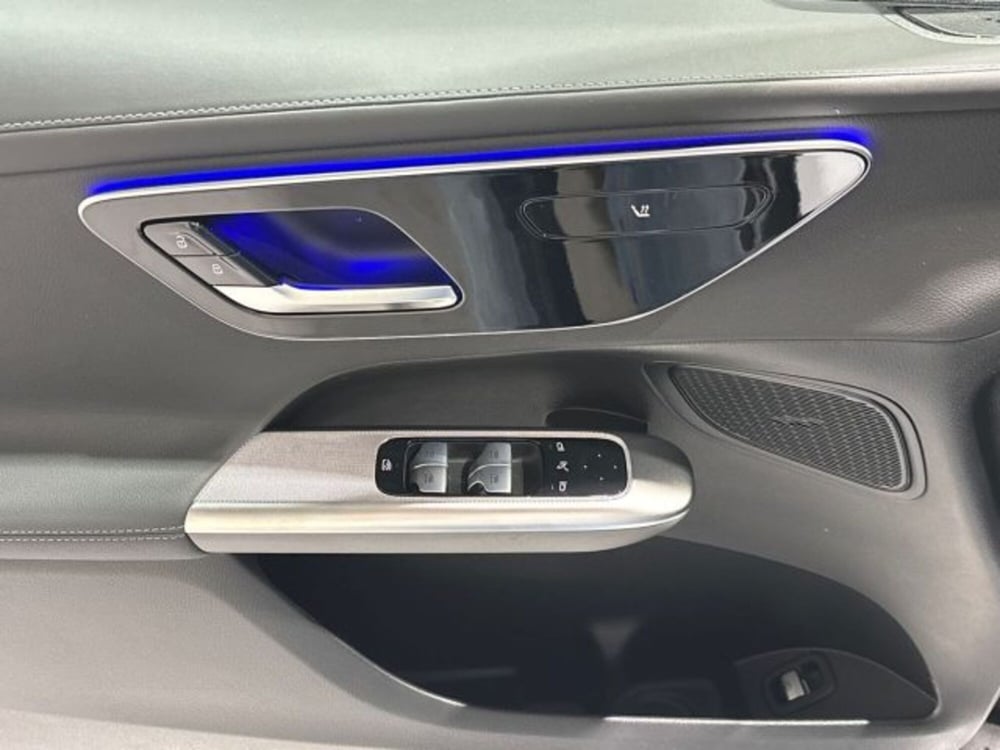 Mercedes-Benz GLC nuova a Bologna (10)