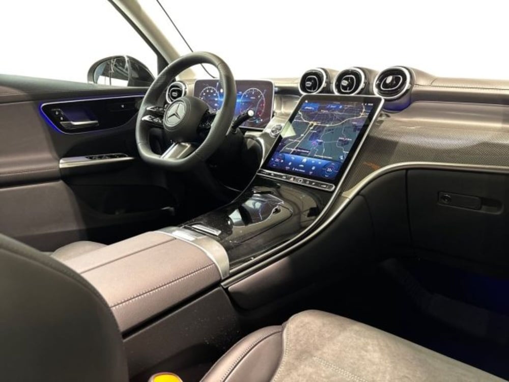 Mercedes-Benz GLC nuova a Bologna (15)