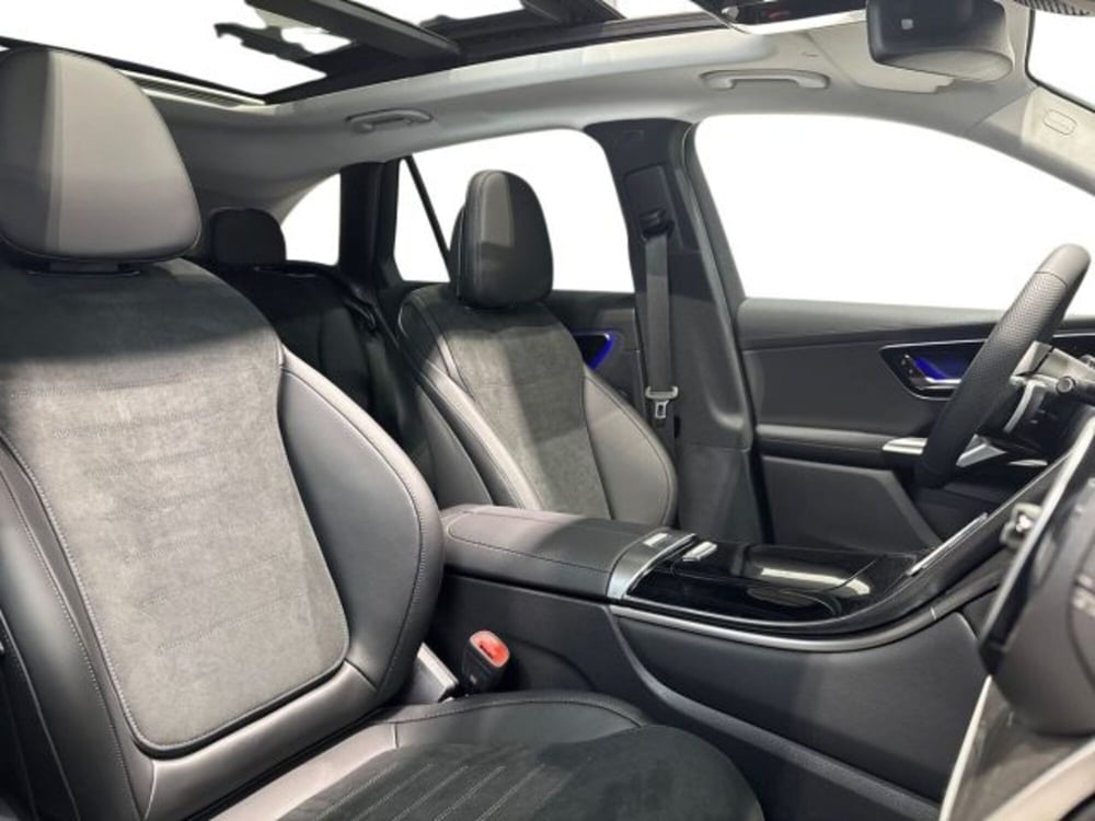 Mercedes-Benz GLC nuova a Bologna (16)