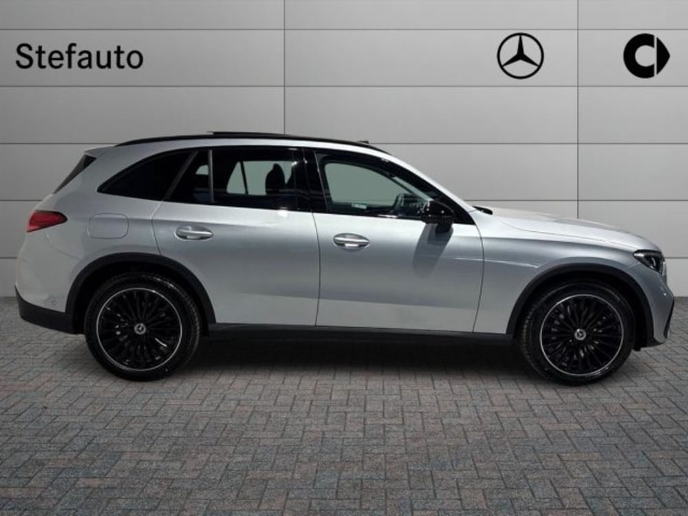 Mercedes-Benz GLC nuova a Bologna (2)
