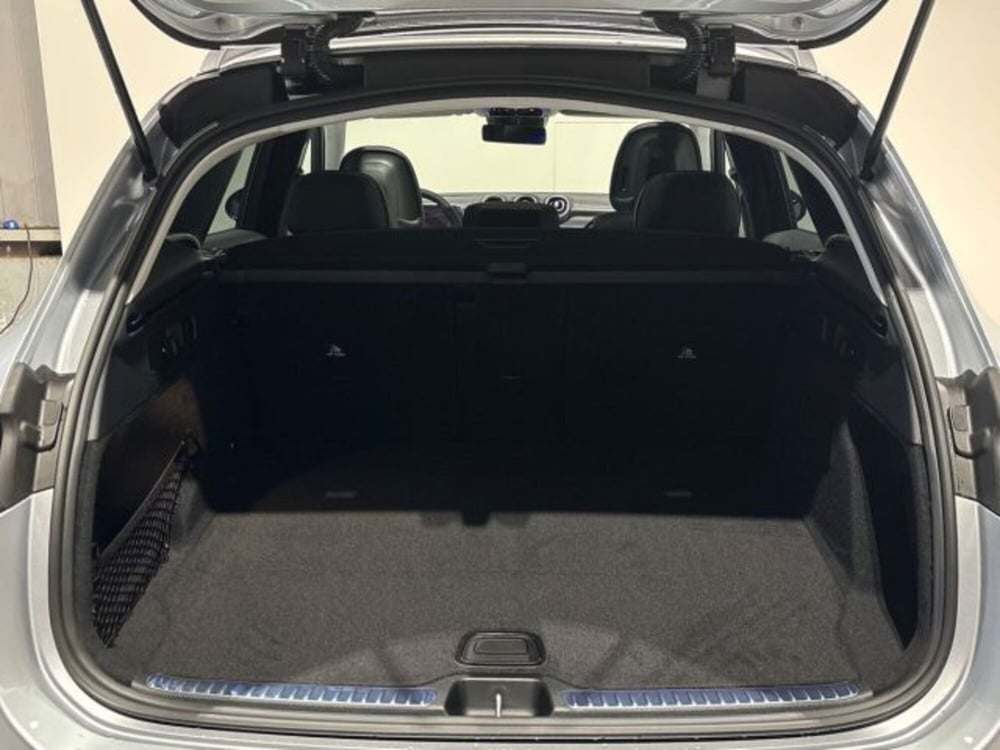 Mercedes-Benz GLC nuova a Bologna (7)