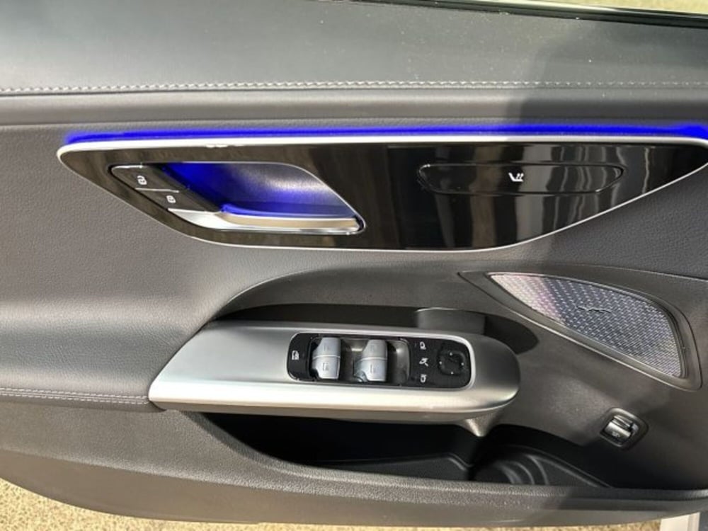 Mercedes-Benz Classe C nuova a Bologna (10)
