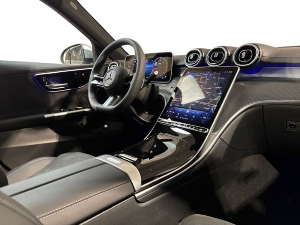 Mercedes-Benz Classe C nuova a Bologna (15)