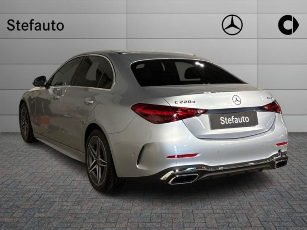Mercedes-Benz Classe C nuova a Bologna (5)