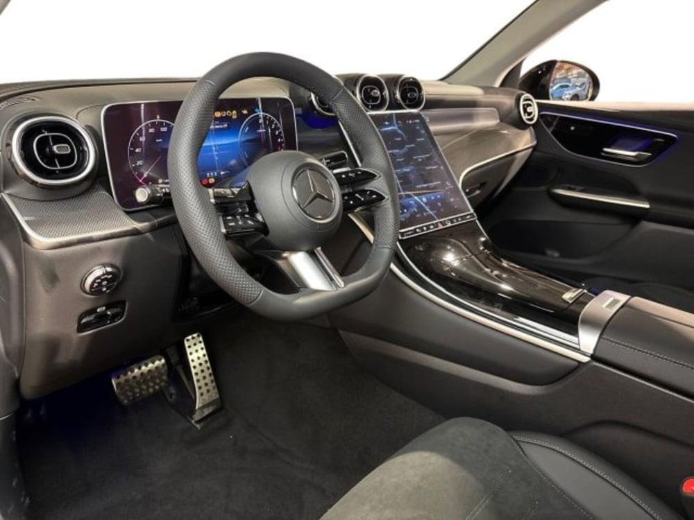 Mercedes-Benz GLC nuova a Bologna (11)