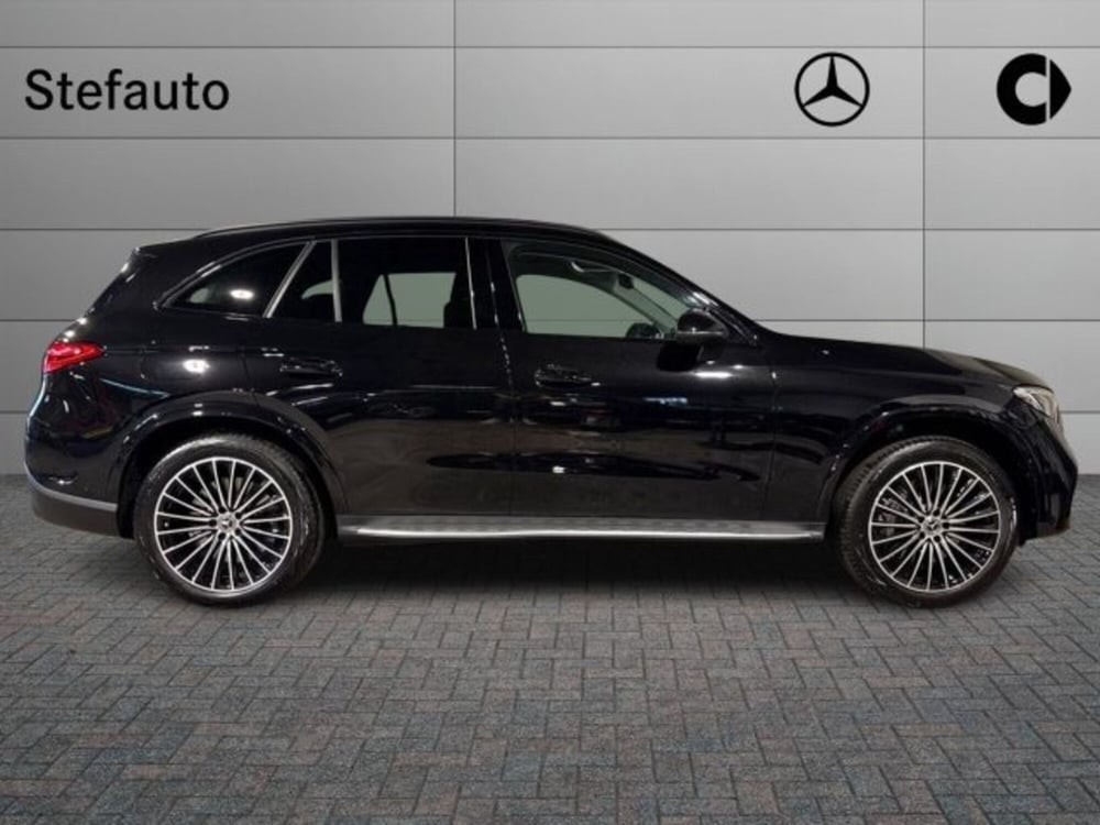 Mercedes-Benz GLC nuova a Bologna (2)