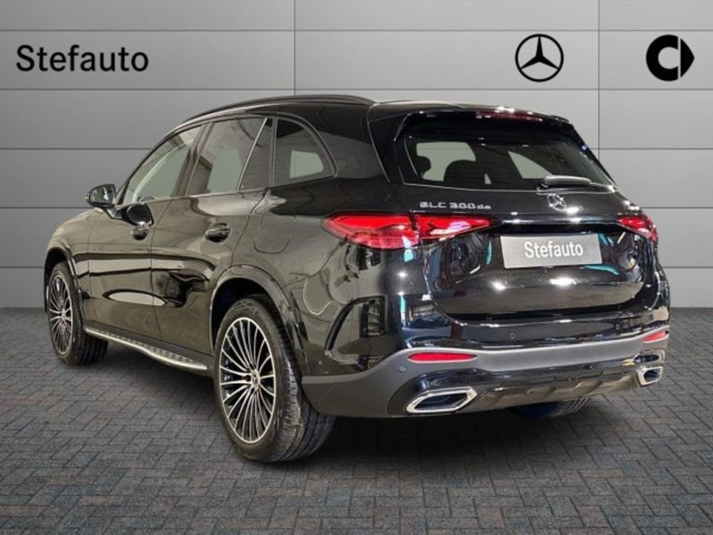 Mercedes-Benz GLC nuova a Bologna (5)