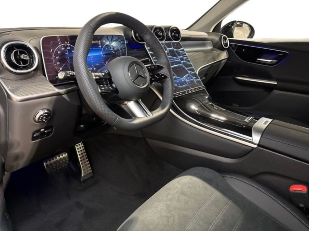 Mercedes-Benz GLC nuova a Bologna (11)