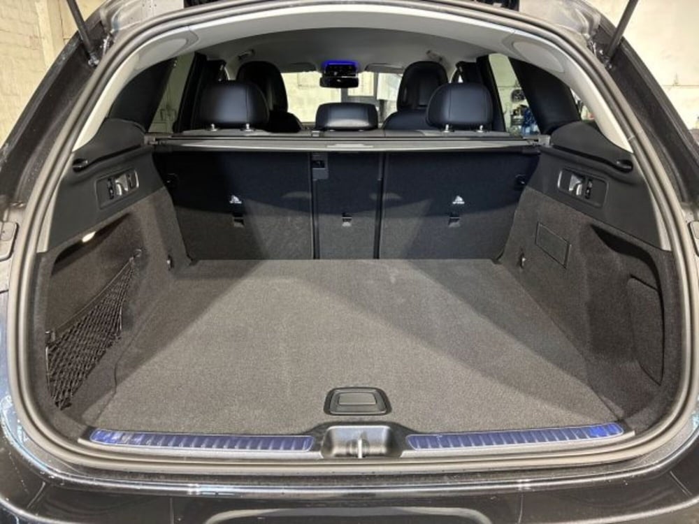 Mercedes-Benz GLC nuova a Bologna (7)