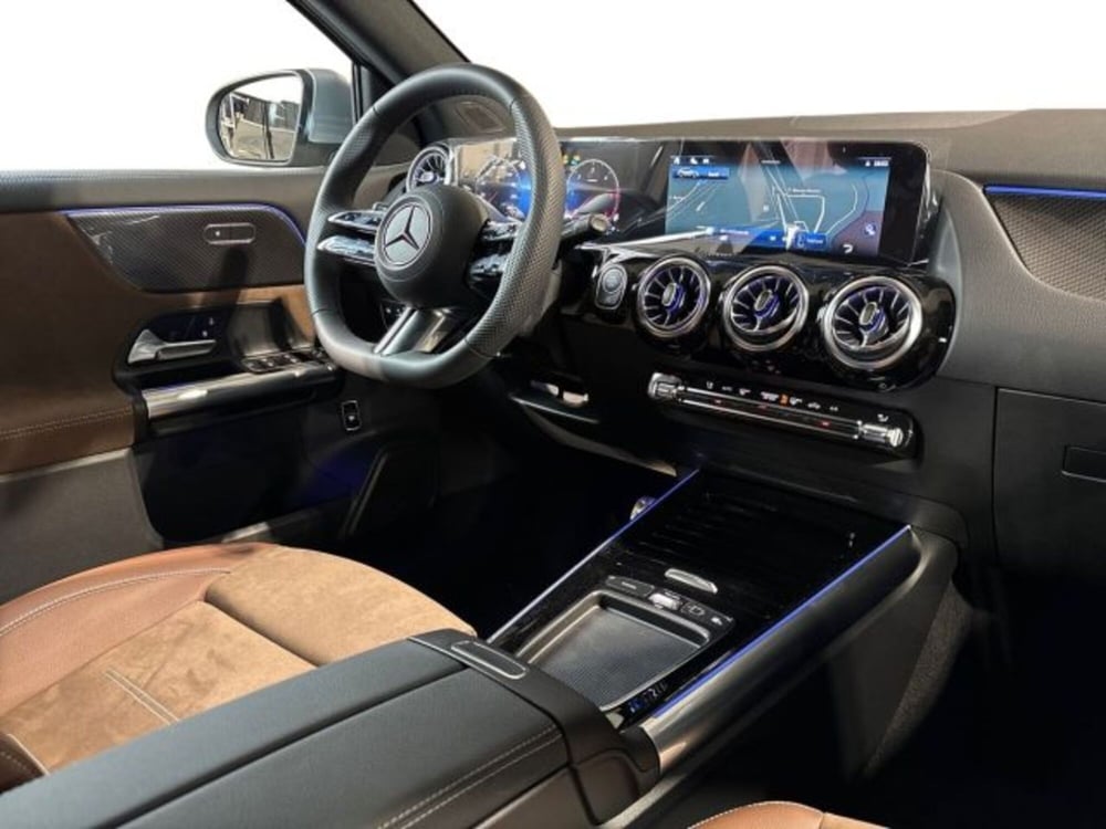 Mercedes-Benz GLA SUV nuova a Bologna (15)