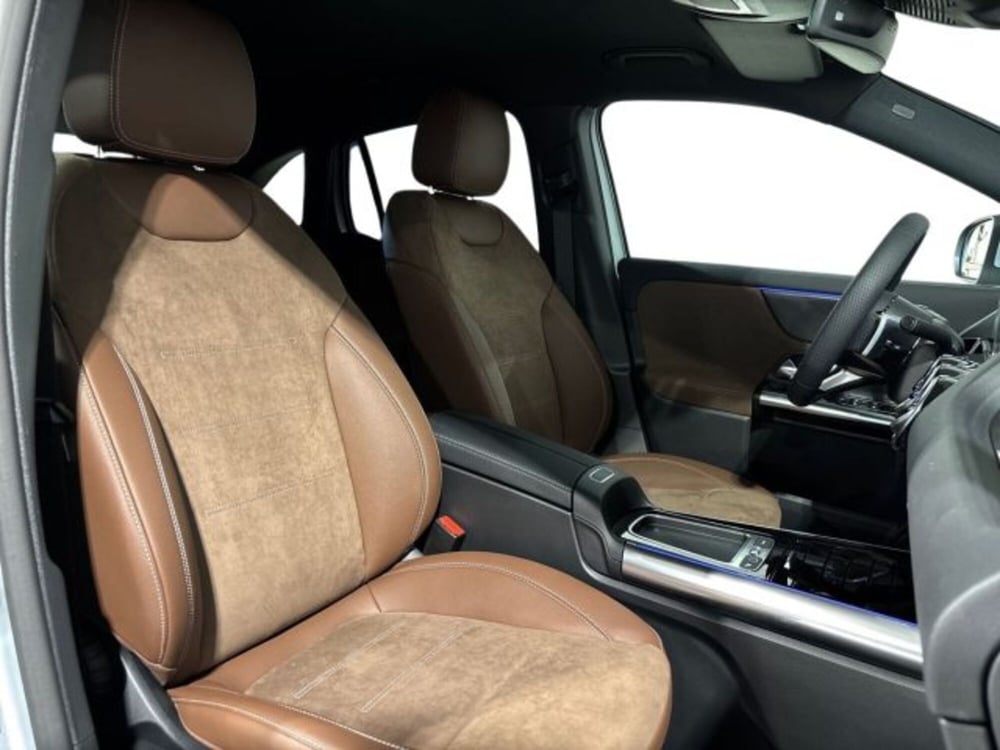 Mercedes-Benz GLA SUV nuova a Bologna (16)