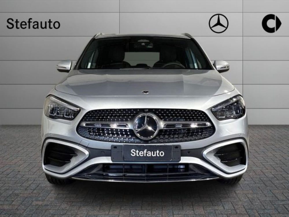 Mercedes-Benz GLA SUV nuova a Bologna (4)