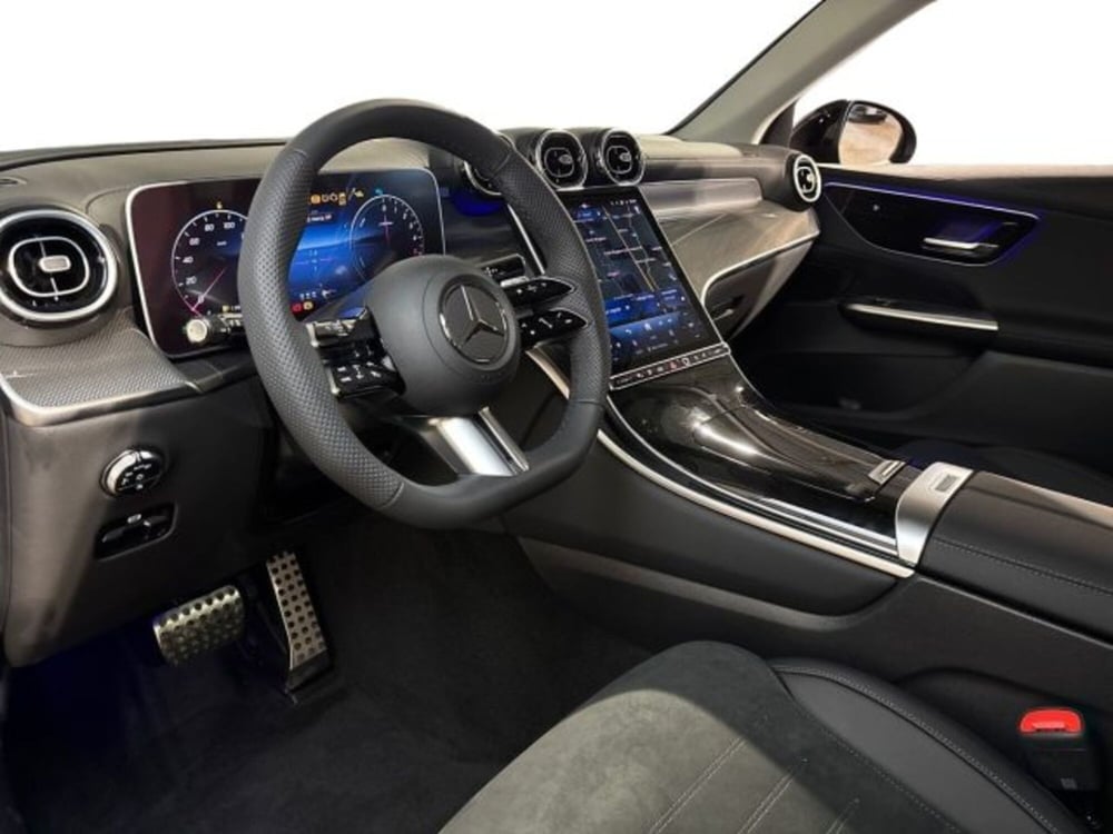 Mercedes-Benz GLC nuova a Bologna (11)