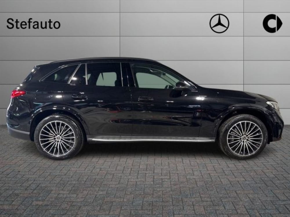Mercedes-Benz GLC nuova a Bologna (2)