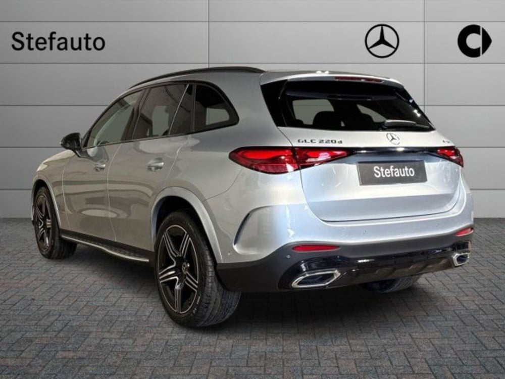 Mercedes-Benz GLC nuova a Bologna (5)
