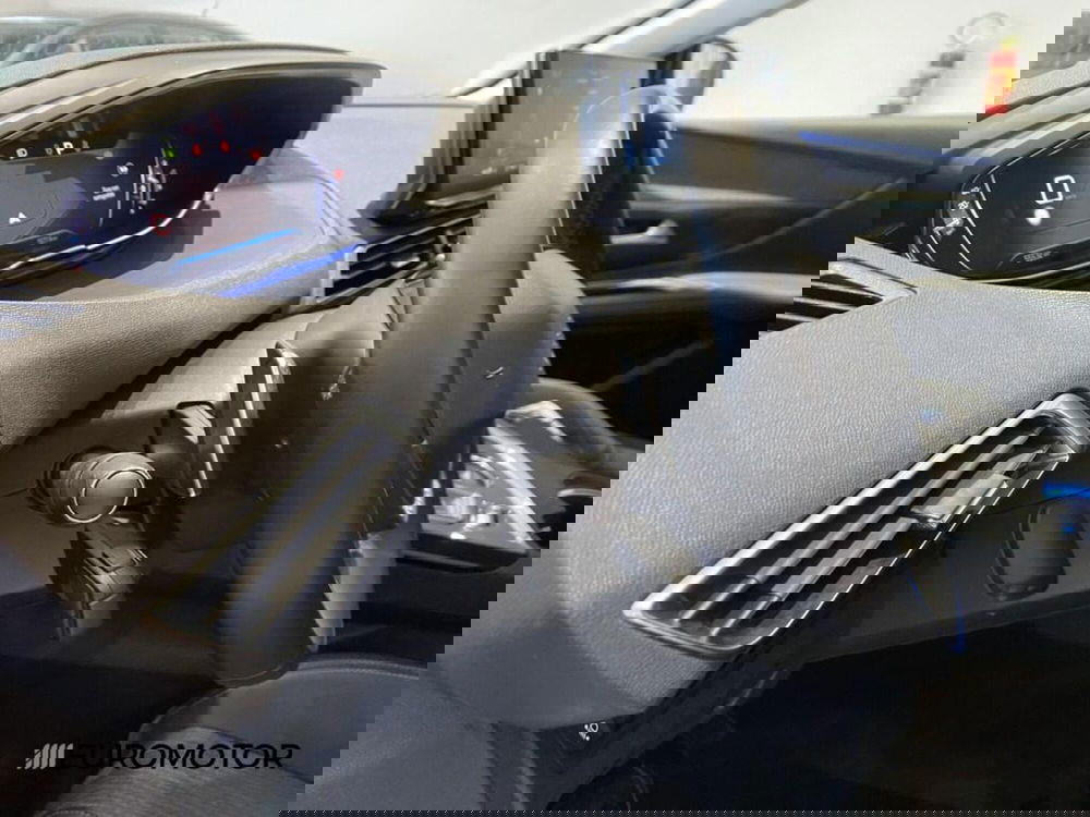 Peugeot 3008 usata a Bari (13)