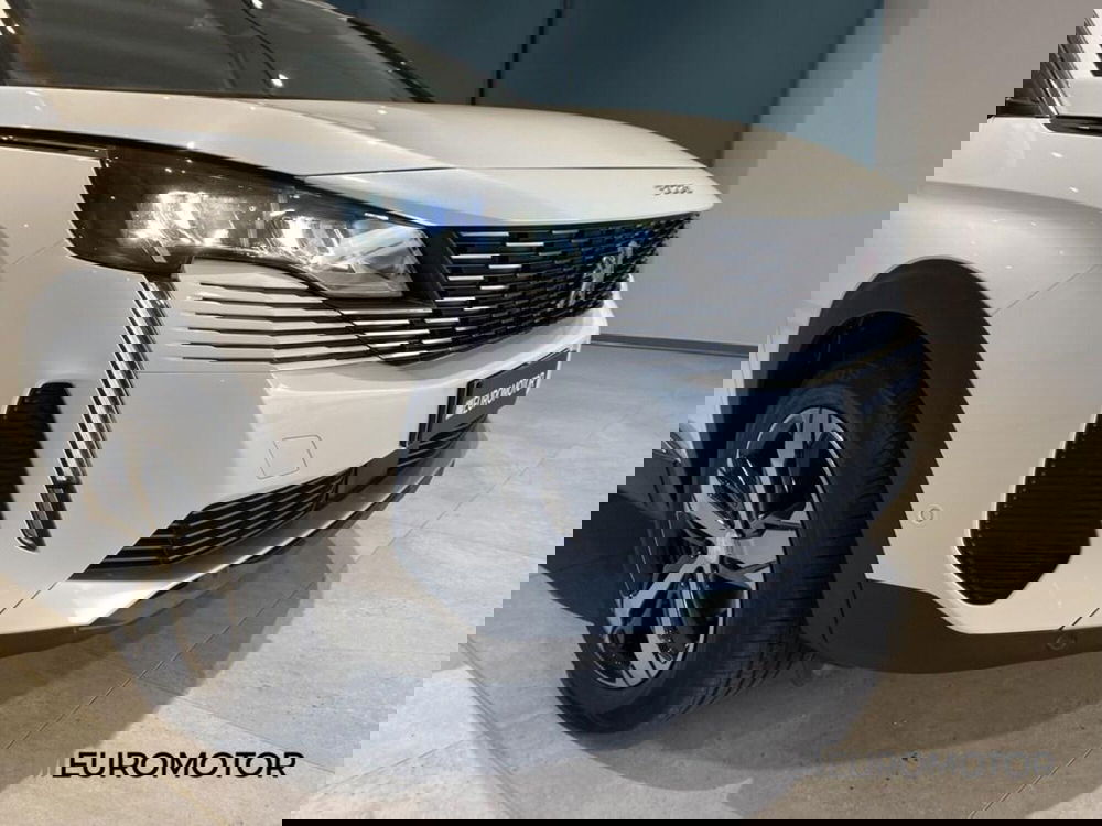 Peugeot 3008 usata a Bari (4)
