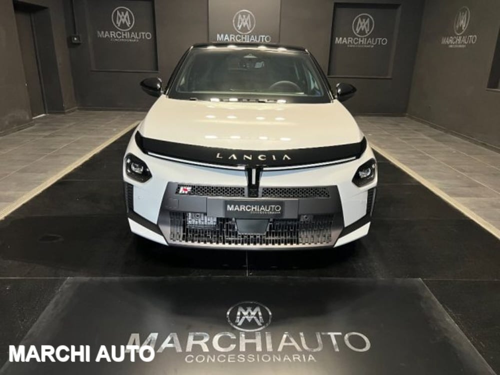 Lancia Ypsilon nuova a Perugia (2)