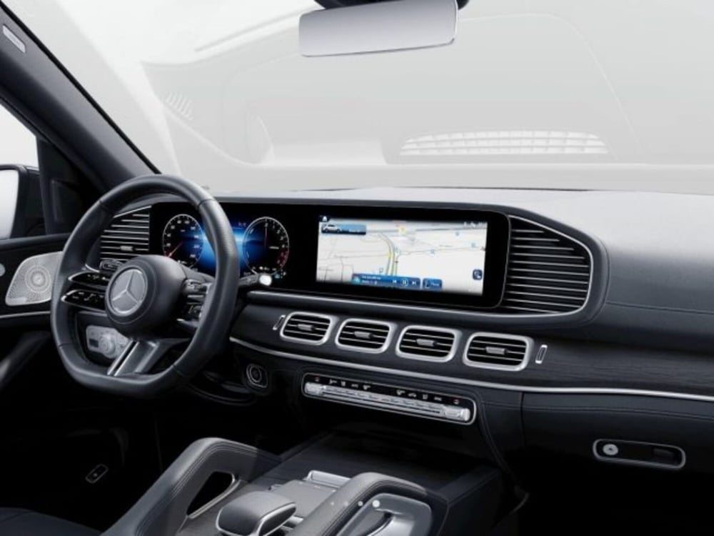 Mercedes-Benz GLE SUV nuova a Verona (7)
