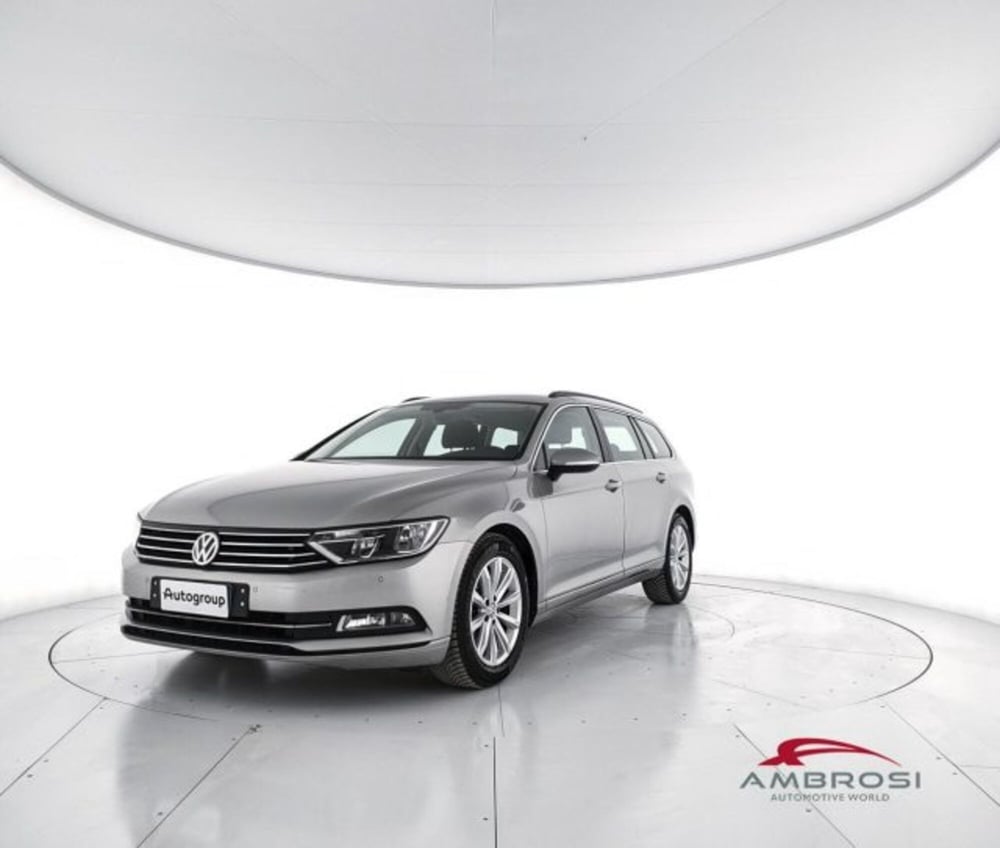 Volkswagen Passat Variant usata a Perugia