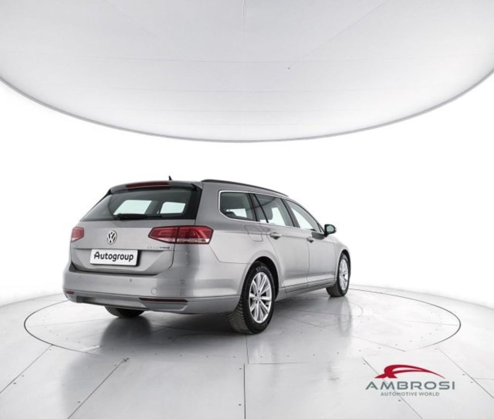 Volkswagen Passat Variant usata a Perugia (3)