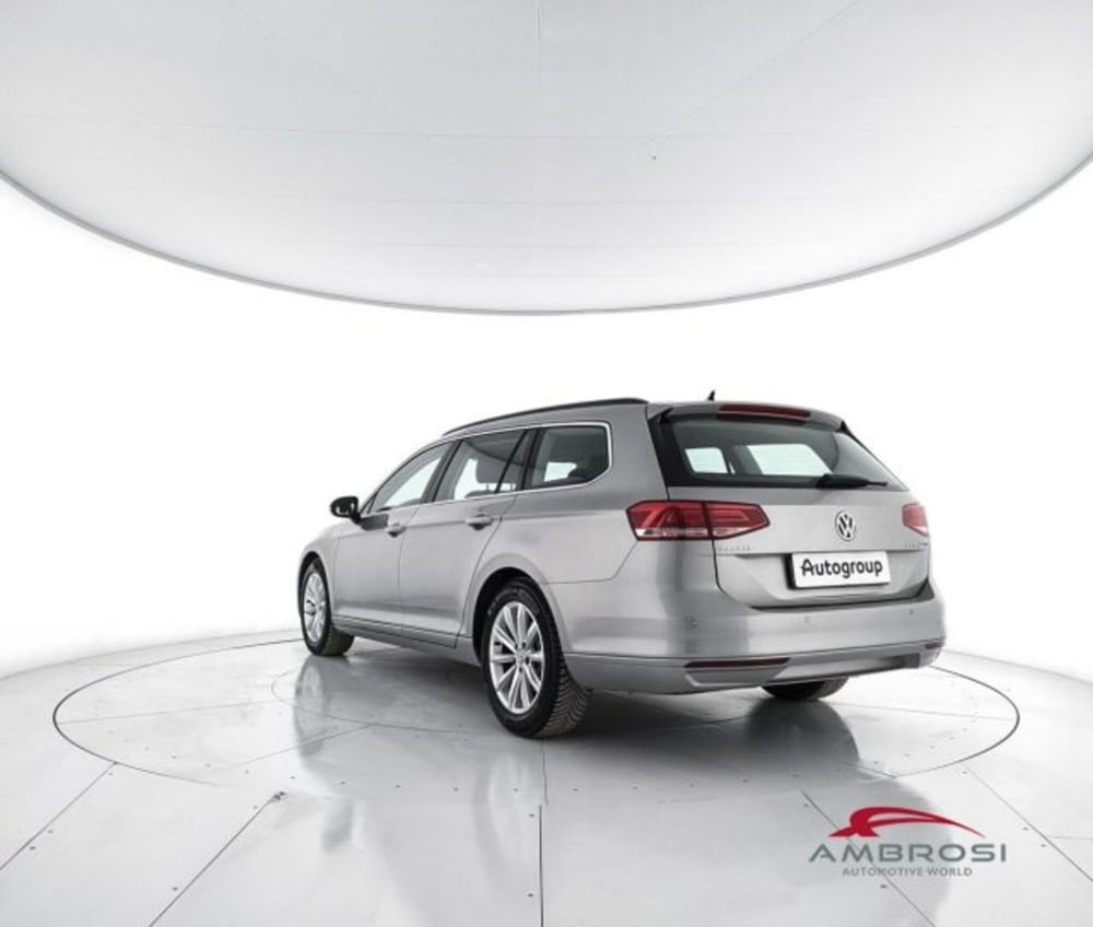 Volkswagen Passat Variant usata a Perugia (4)