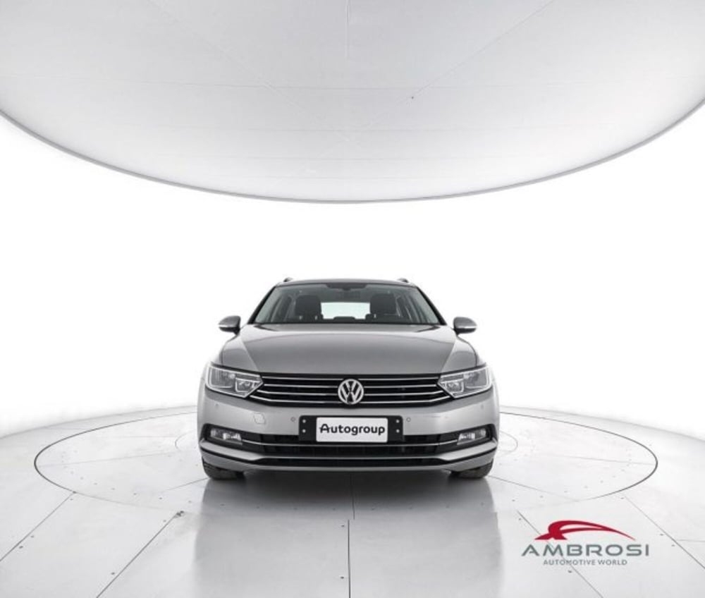 Volkswagen Passat Variant usata a Perugia (5)