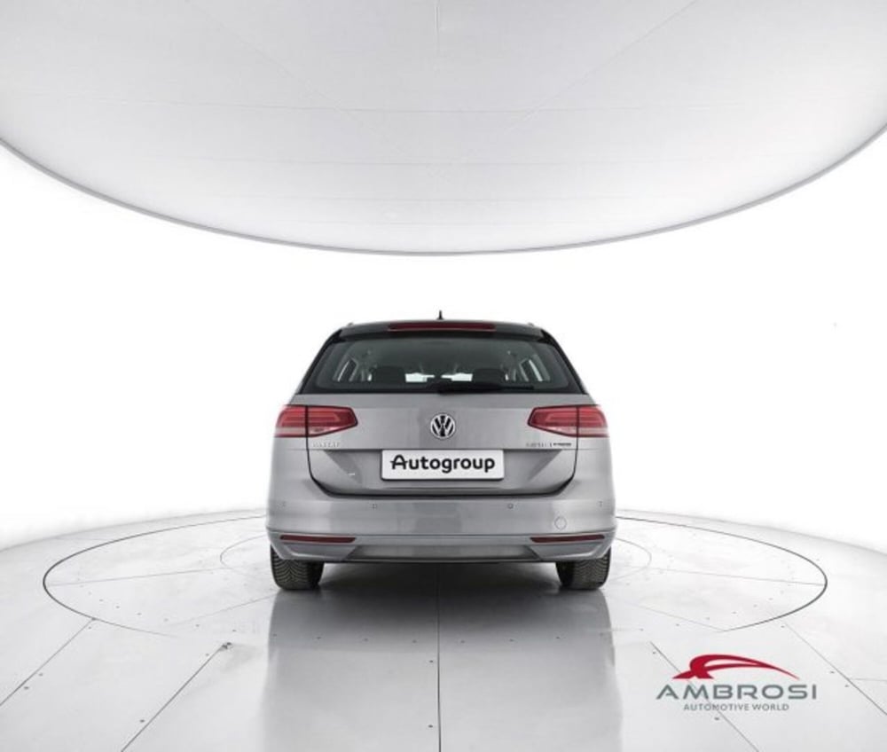 Volkswagen Passat Variant usata a Perugia (6)