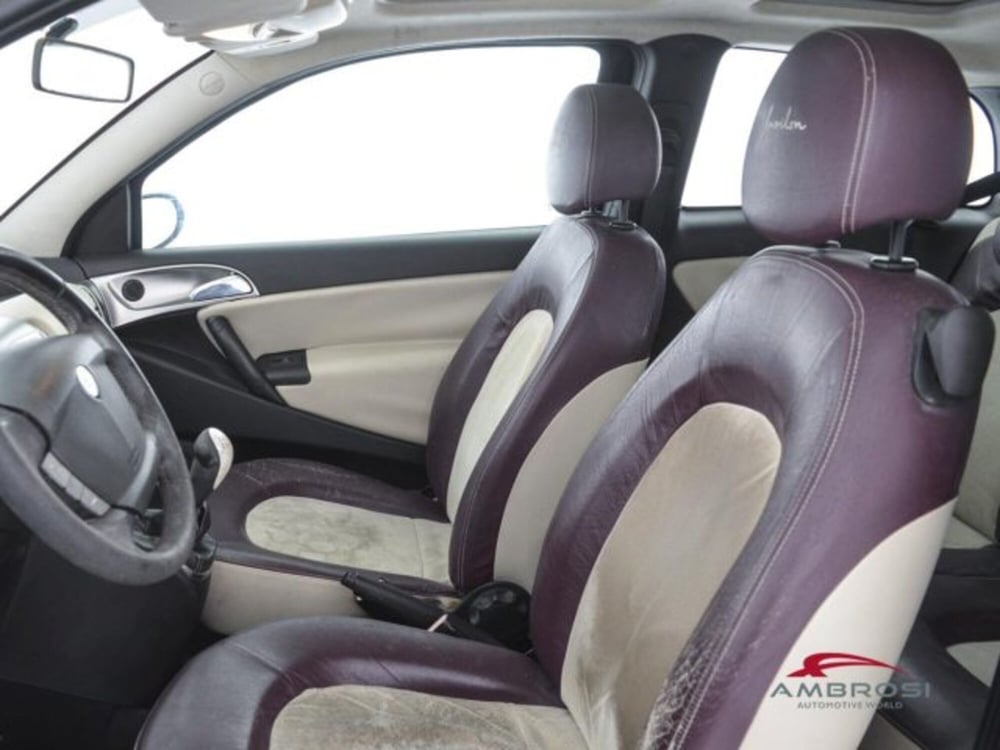 Lancia Ypsilon usata a Perugia (9)