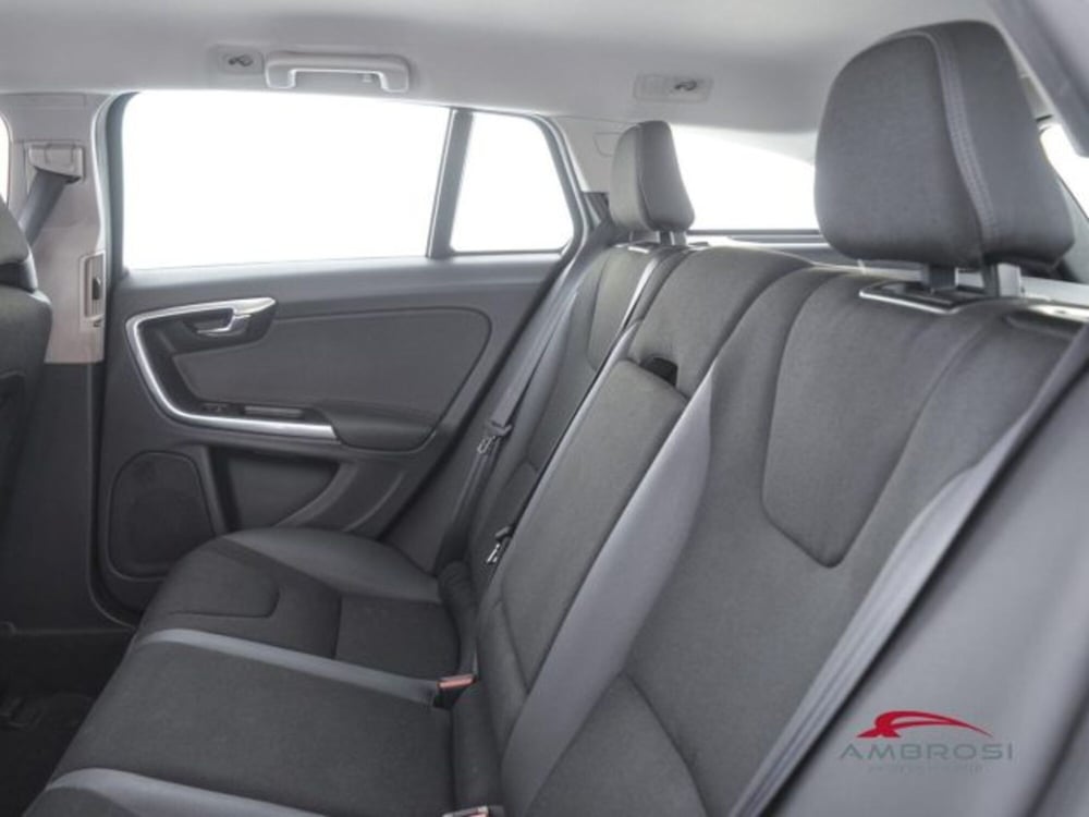 Volvo V60 usata a Perugia (10)