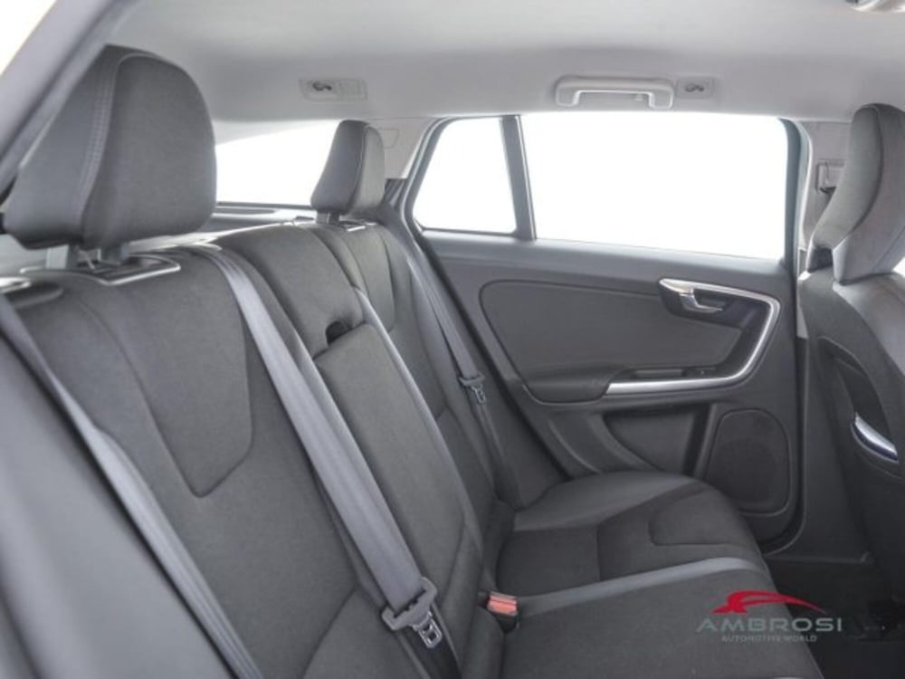 Volvo V60 usata a Perugia (11)