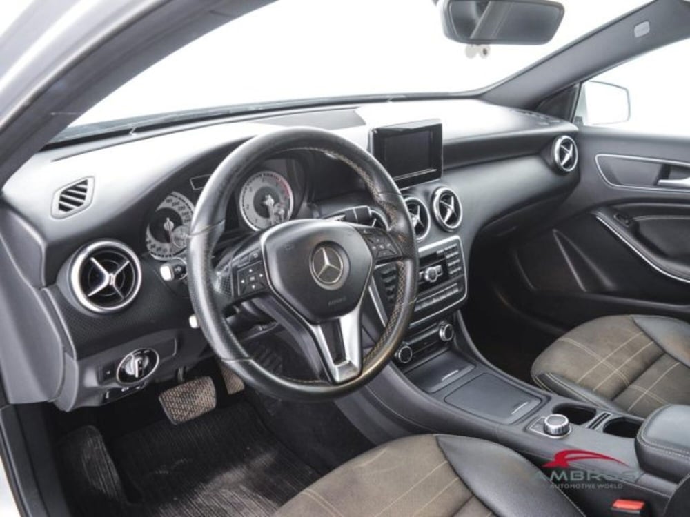 Mercedes-Benz CLA usata a Perugia (8)